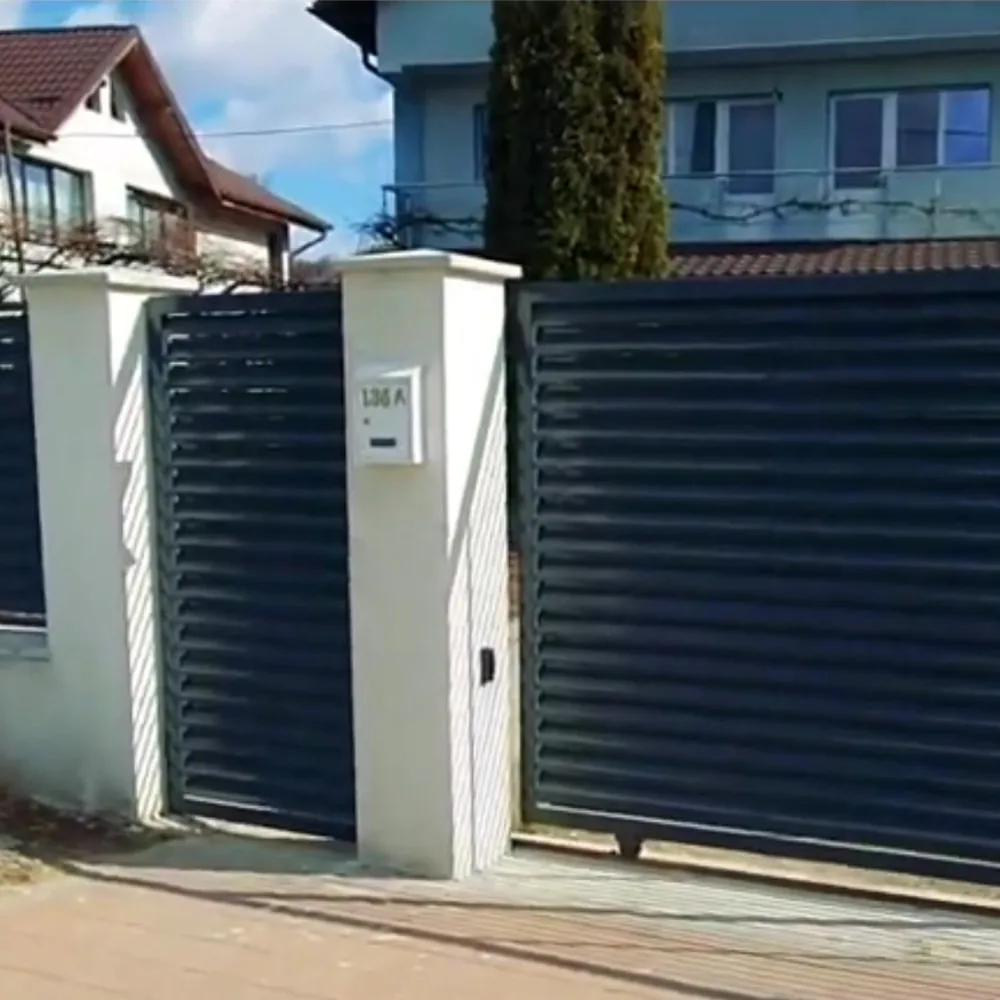 Gard metalic modern, montat